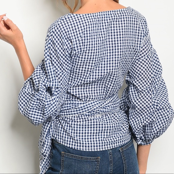 🌸1 SMALL🌸Navy & White Gingham Wrap Top - Picture 7 of 7